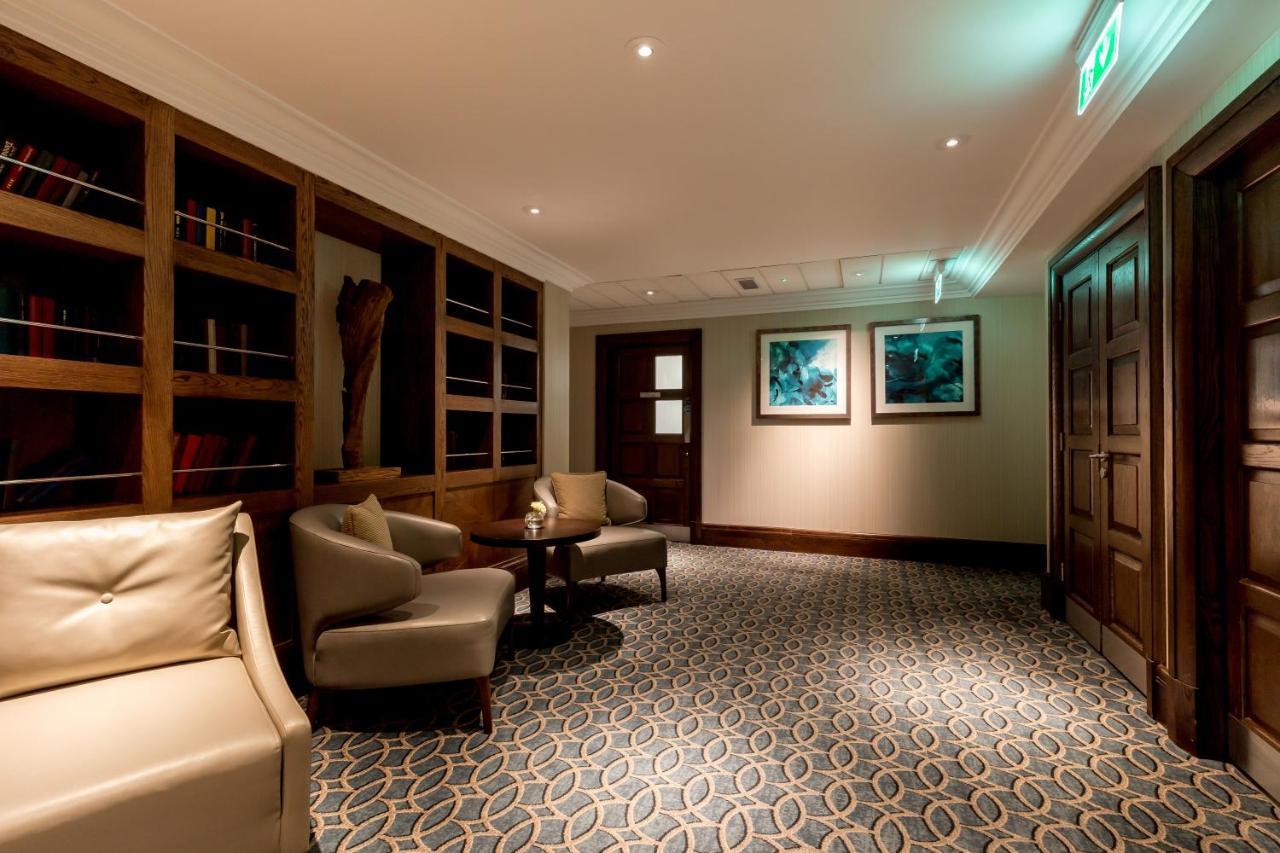 Western House Hotel At Ayr Racecourse Eksteriør bilde